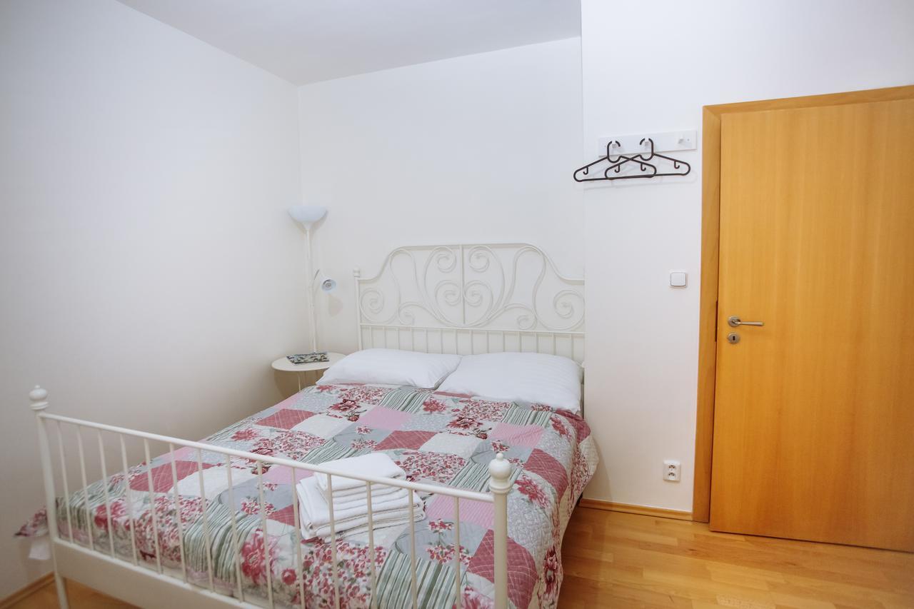 פראג Beautiful Apartment In Central Residence מראה חיצוני תמונה